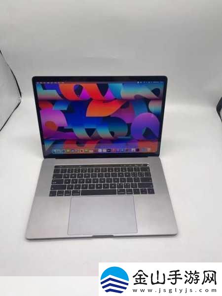 18岁macbookpro高清功能仍然值得拥有